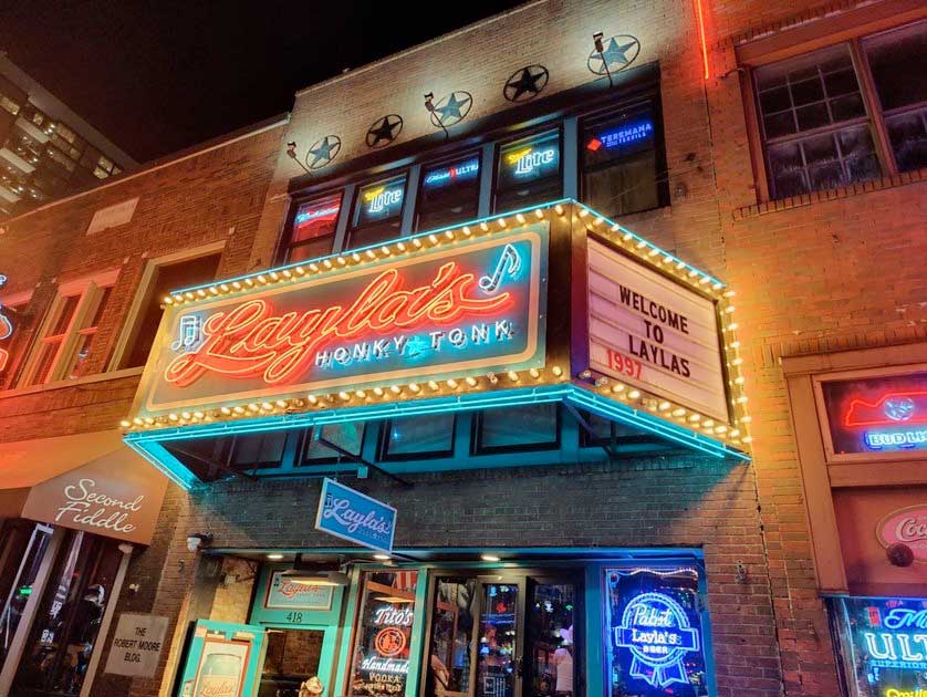 Layla's Honky Tonk
