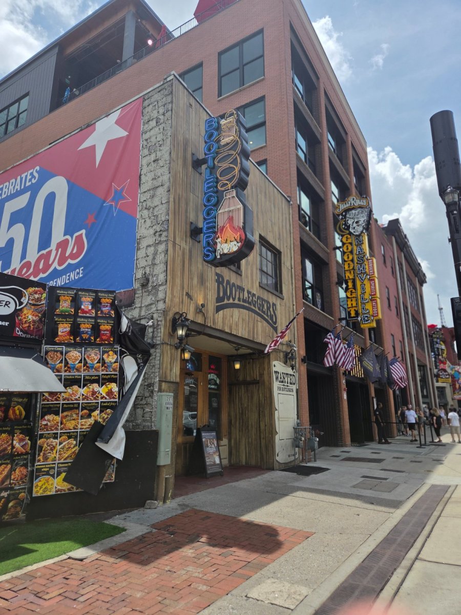 Bootleggers Inn