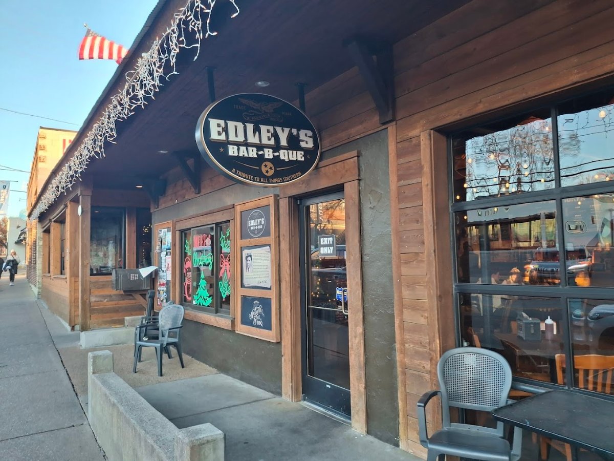 Edley's Bar-B-Que